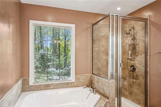 2855 Hollywood Drive, Decatur, GA 30033