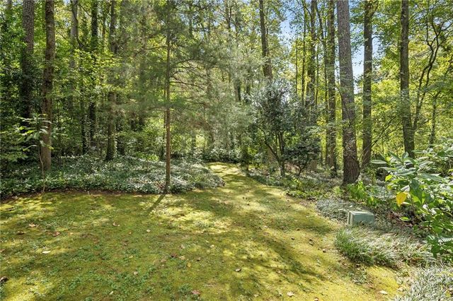 2855 Hollywood Drive, Decatur, GA 30033