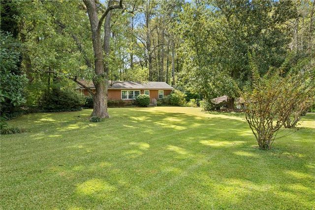 2855 Hollywood Drive, Decatur, GA 30033