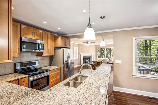 2855 Hollywood Drive, Decatur, GA 30033