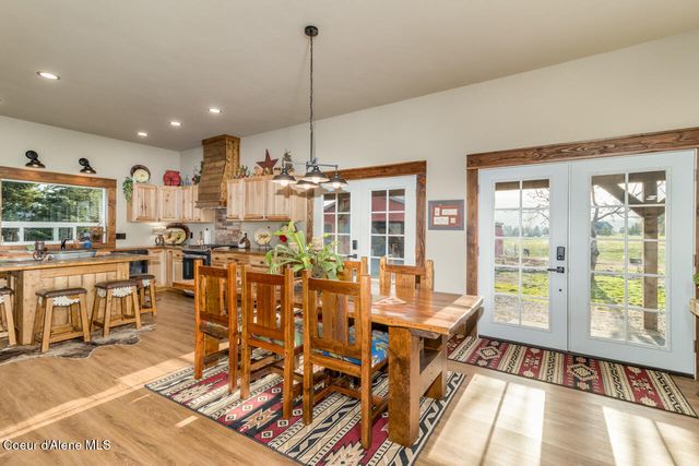 488 Fawn Ln, Bonners Ferry, ID 83805