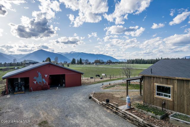 488 Fawn Ln, Bonners Ferry, ID 83805