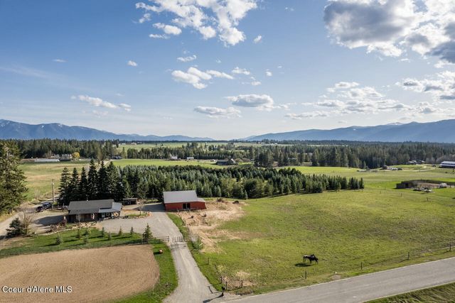 488 Fawn Ln, Bonners Ferry, ID 83805