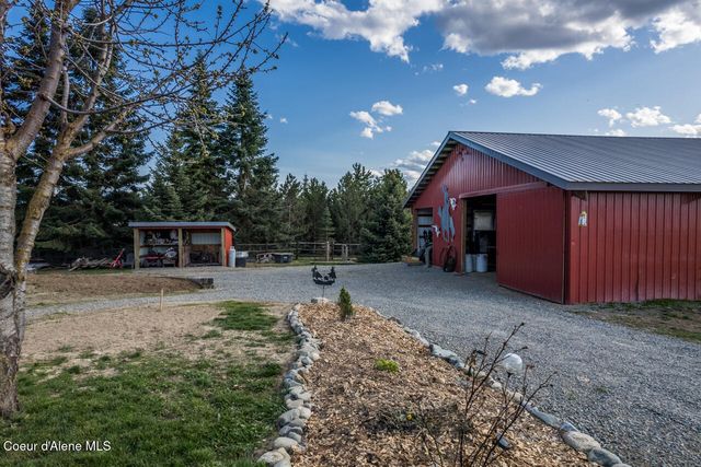 488 Fawn Ln, Bonners Ferry, ID 83805