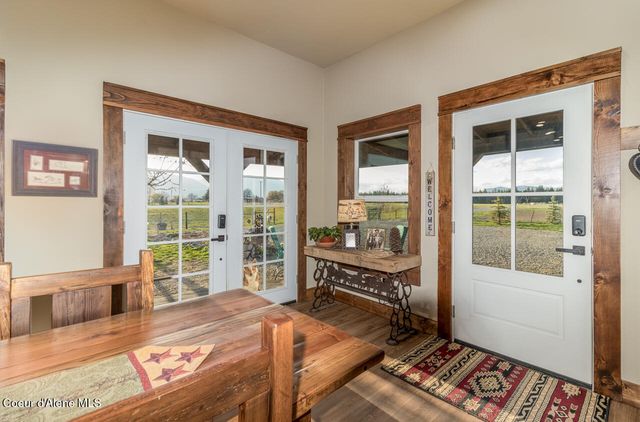 488 Fawn Ln, Bonners Ferry, ID 83805