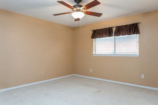 2318 Colonial Ridge Drive, Friendswood, TX 77546