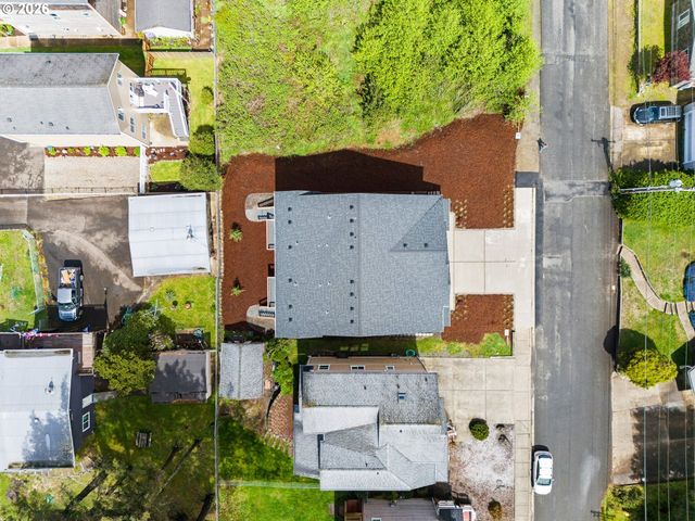 331 Se Jetty Ave, Lincoln City, OR 97367