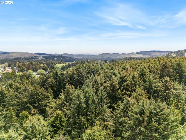 331 Se Jetty Ave, Lincoln City, OR 97367