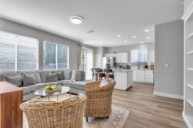 3143 Catalina Island Rd, West Sacramento, CA 95691