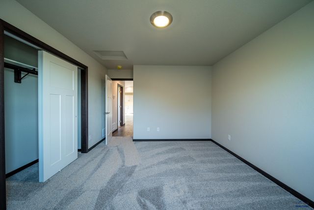 409 CONSTITUTION BLVD, Box Elder, SD 57719