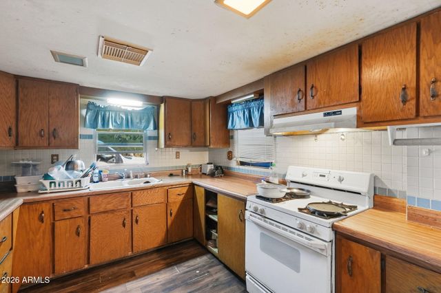 8145 E BUTTE Street, Mesa, AZ 85207
