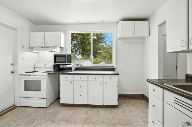 834 E TALLENT, Rapid City, SD 57701