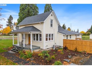 36937 S HIGHWAY 213, Mt Angel, OR 97362