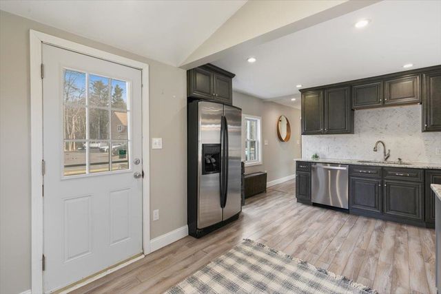 60 Town Farm Road, Salem, NH 03079