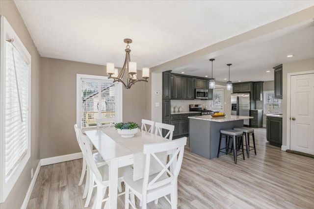 60 Town Farm Road, Salem, NH 03079