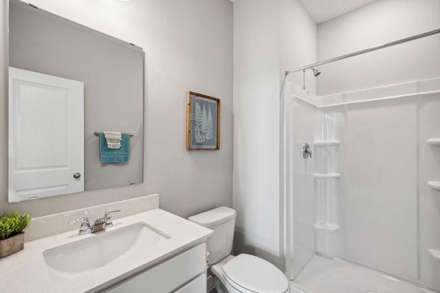 2355 Highview Terrace, Shakopee, MN 55379