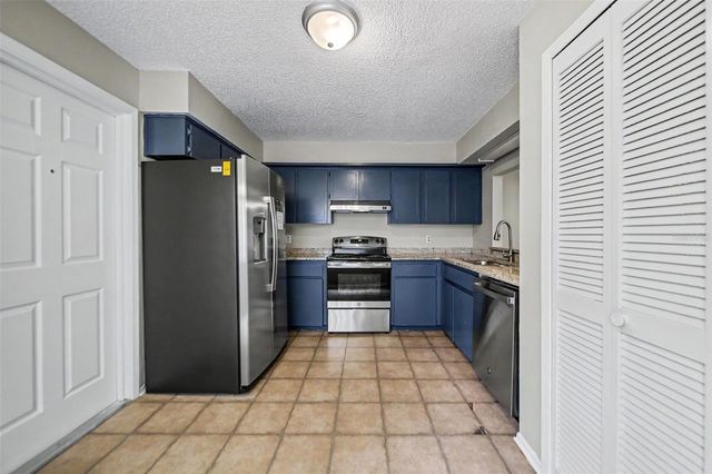 871 BEACH BREEZE DRIVE, Orlando, FL 32835