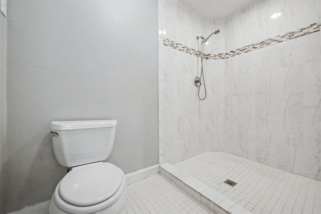 871 BEACH BREEZE DRIVE, Orlando, FL 32835
