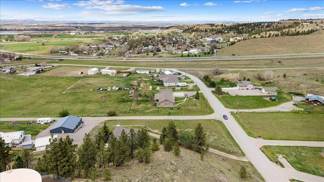 3962 Bull Pine Road, Billings, MT 59101