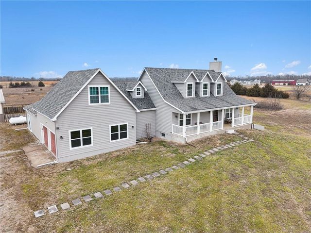 4539 Neosho Road, Wellsville, KS 66092