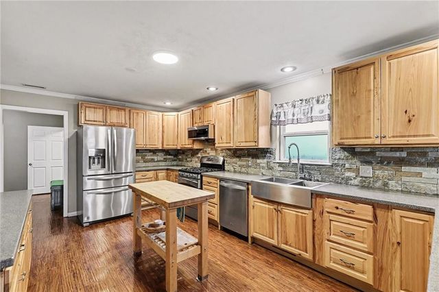 4539 Neosho Road, Wellsville, KS 66092