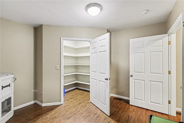 4539 Neosho Road, Wellsville, KS 66092