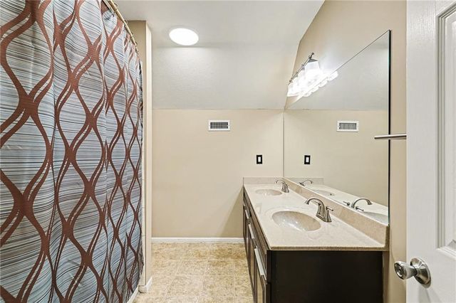 4539 Neosho Road, Wellsville, KS 66092