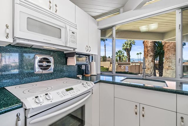 172 Sandpiper Street, Palm Desert, CA 92260