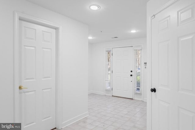 39 STRIDESHAM CT, Baltimore, MD 21209