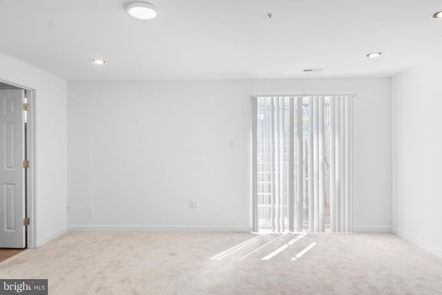 39 STRIDESHAM CT, Baltimore, MD 21209