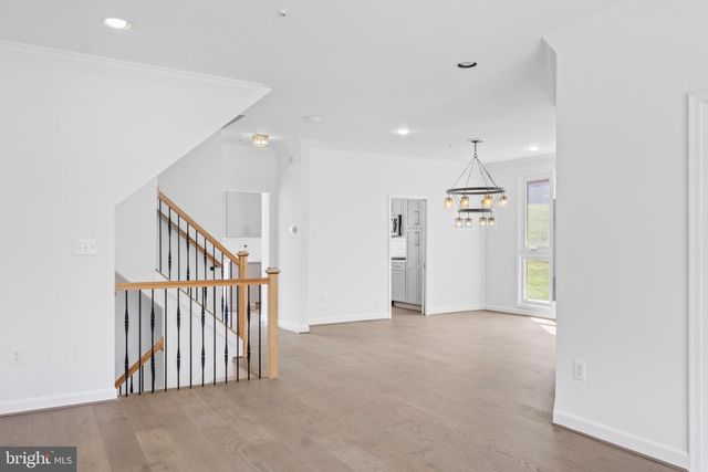 39 STRIDESHAM CT, Baltimore, MD 21209