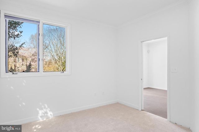 39 STRIDESHAM CT, Baltimore, MD 21209