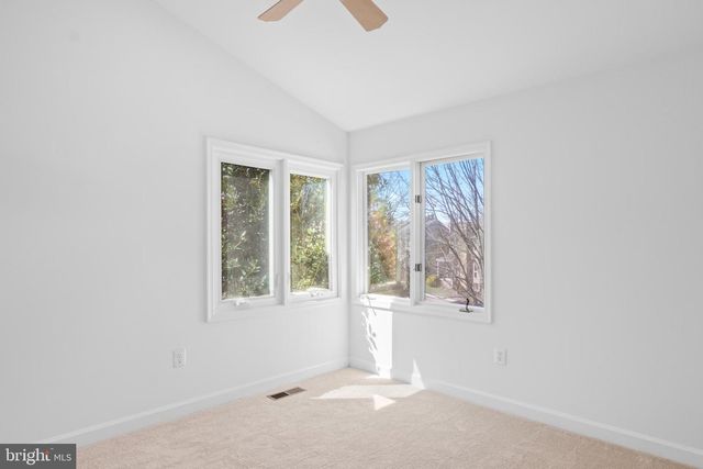 39 STRIDESHAM CT, Baltimore, MD 21209