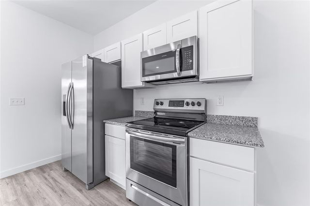 611 Apollo Avenue, Bentonville, AR 72713