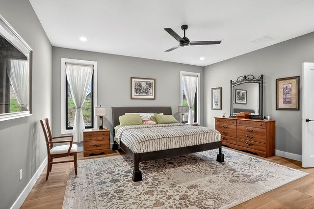 989 E Siler Parkway, Springfield, MO 65810