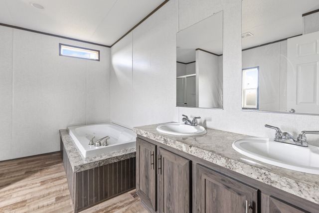 3828 Farm Road 272, Celeste, TX 75423