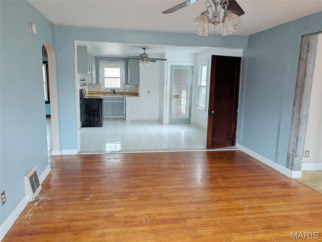 3 Linda Vista Drive, Belleville, IL 62221