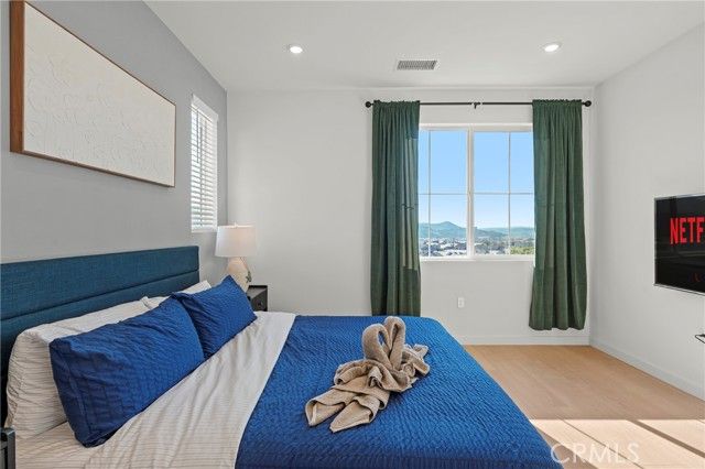 131 Ruby Rd, Rancho Mission Viejo, CA 92694