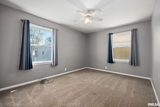 3606 N SHERIDAN Road, Peoria, IL 61604