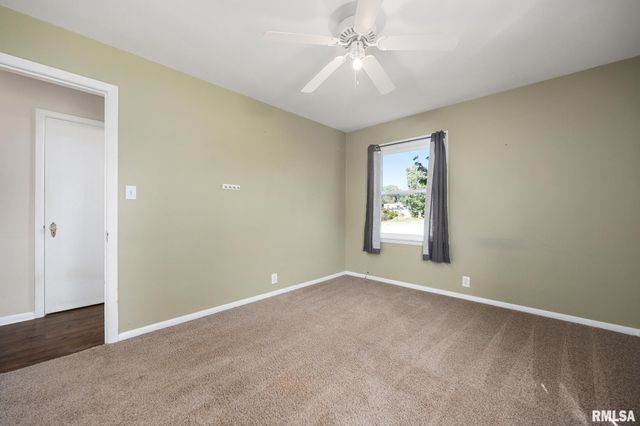 3606 N SHERIDAN Road, Peoria, IL 61604