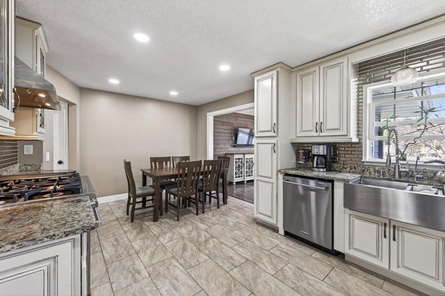 4233 Quincy Street NE, Columbia Heights, MN 55421