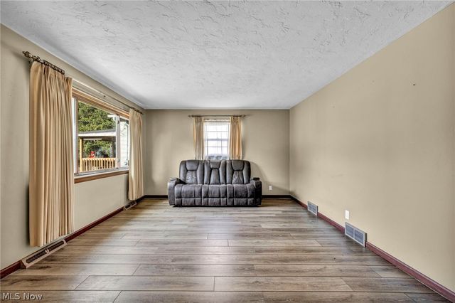 179 Caroline Street, Elyria, OH 44035