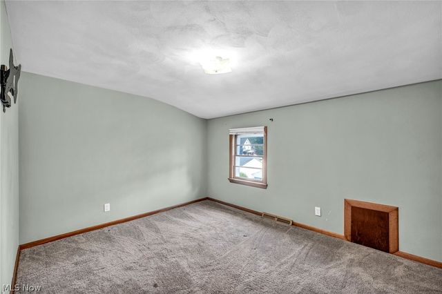 179 Caroline Street, Elyria, OH 44035