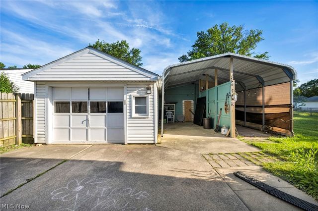 179 Caroline Street, Elyria, OH 44035