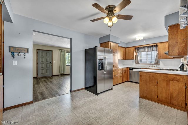 179 Caroline Street, Elyria, OH 44035