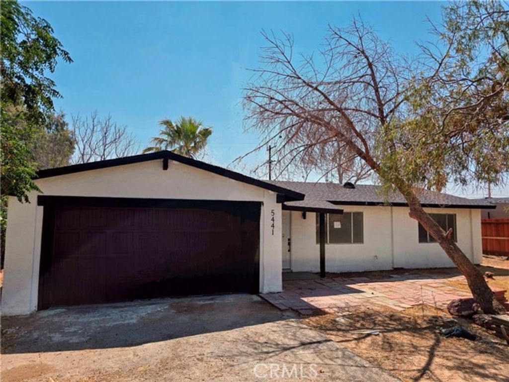 5441 Abronia Avenue, Twentynine Palms, CA 92277