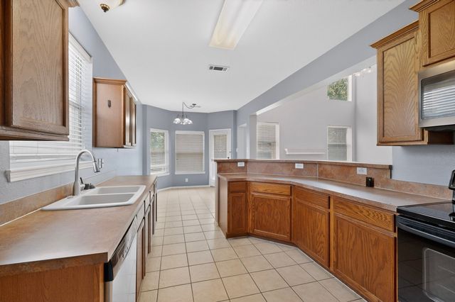 604 Dyann Drive, Royse City, TX 75189
