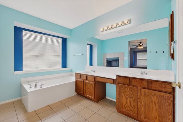 604 Dyann Drive, Royse City, TX 75189