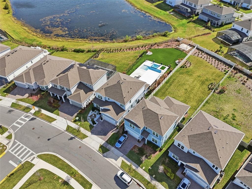 Image 3 of property listing at 13384 PANAMA BEACH COURT, Orlando, FL 32827