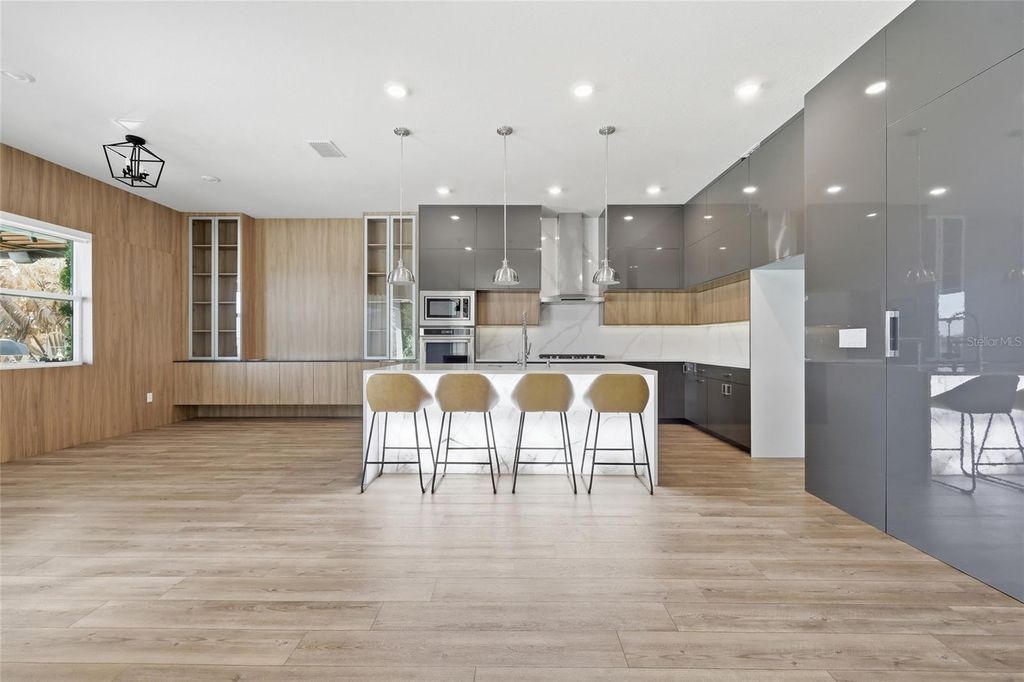 Image 22 of property listing at 13384 PANAMA BEACH COURT, Orlando, FL 32827